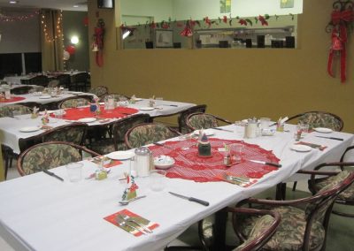 Salle à manger décorée à notre résidence à Montréal - Résidence Alexis-Nihon (Résidence à St-Laurent)